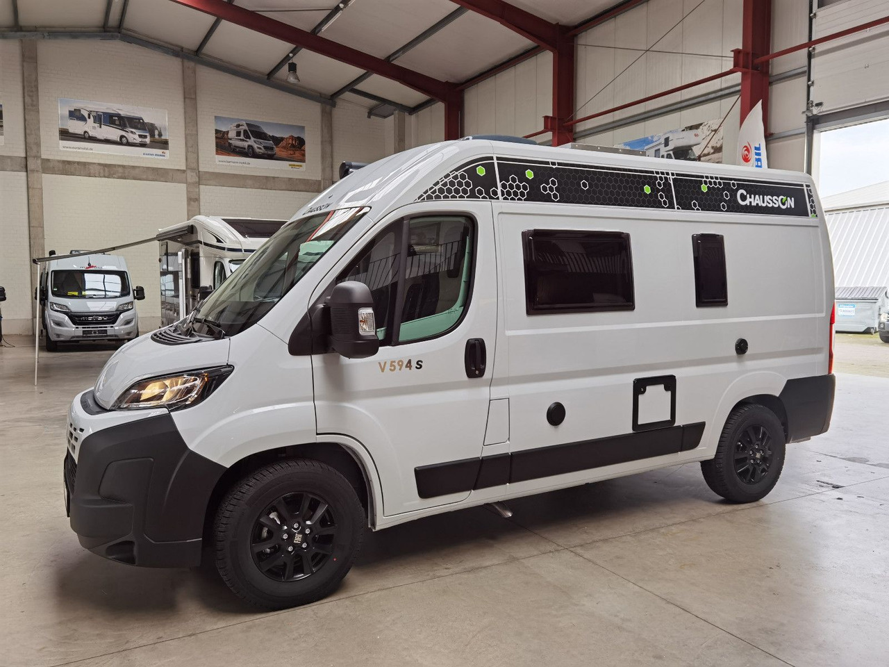 Chausson V594 S FIRST LINE / ZUBEHÖR & LOOK -PAKET/ 5.41M - Mikroautobusas kemperis: foto 4 Chausson V594 S FIRST LINE / ZUBEHÖR & LOOK -PAKET/ 5.41M - Mikroautobusas kemperis: foto 4
