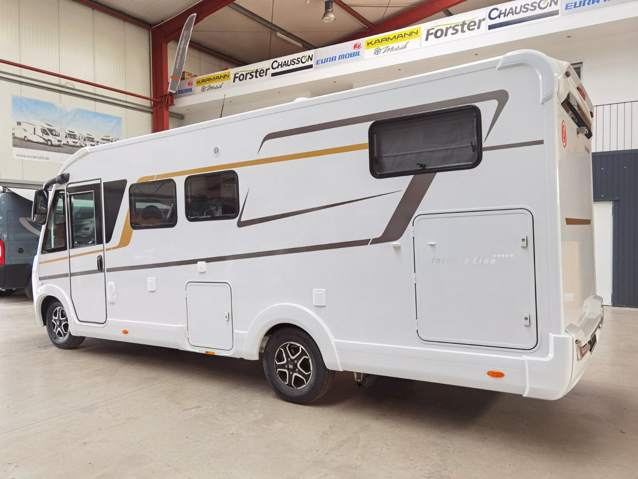 Eura Mobil INTEGRA LINE 720 EB /-2026- /8G-180PS/PLUS-PAKET - Integruotas kemperis: foto 5 Eura Mobil INTEGRA LINE 720 EB /-2026- /8G-180PS/PLUS-PAKET - Integruotas kemperis: foto 5