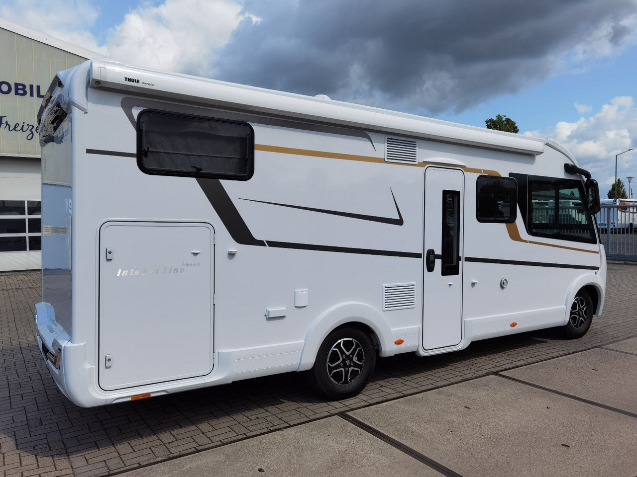 Eura Mobil INTEGRA LINE 720 EF - MOD. 2025 /180 PS/9G.AUTOM - Integruotas kemperis: foto 4 Eura Mobil INTEGRA LINE 720 EF - MOD. 2025 /180 PS/9G.AUTOM - Integruotas kemperis: foto 4