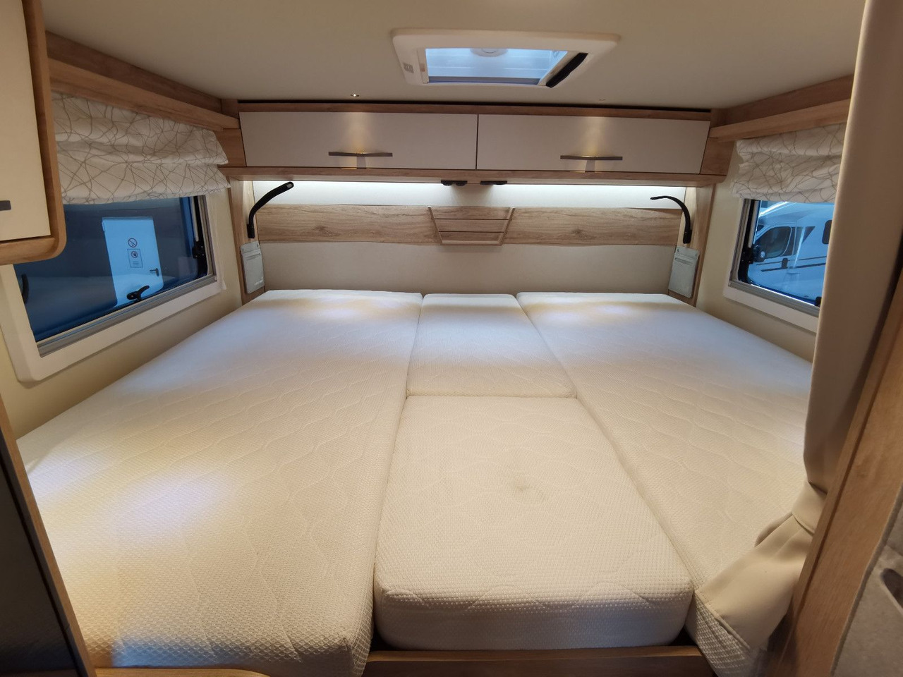 Pusiau integruotas kemperis Eura Mobil PROFILA T 660 EB / -2025-/ 140PS / MONDIAL-PAKET: foto 20