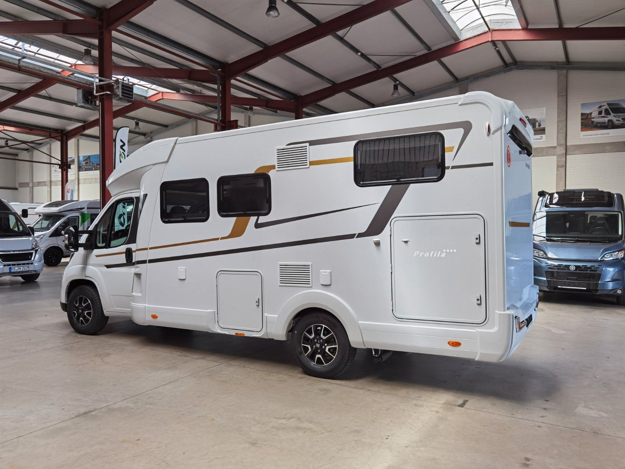 Eura Mobil PROFILA T 695 EB / MODELL 2026 / EINZELBETTEN - Pusiau integruotas kemperis: foto 5 Eura Mobil PROFILA T 695 EB / MODELL 2026 / EINZELBETTEN - Pusiau integruotas kemperis: foto 5