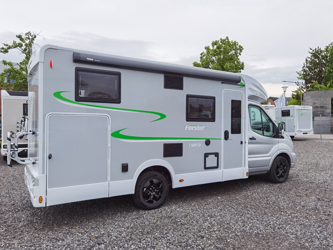 Forster T 669 EBN COUPÈ / 165PS - DSG / EINZELBETTEN - Pusiau integruotas kemperis: foto 4 Forster T 669 EBN COUPÈ / 165PS - DSG / EINZELBETTEN - Pusiau integruotas kemperis: foto 4