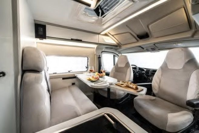 Karmann DAVIS 630 LIFESTYLE/-MODELL 2026- / XXL-HUBBETT - Mikroautobusas kemperis: foto 4 Karmann DAVIS 630 LIFESTYLE/-MODELL 2026- / XXL-HUBBETT - Mikroautobusas kemperis: foto 4