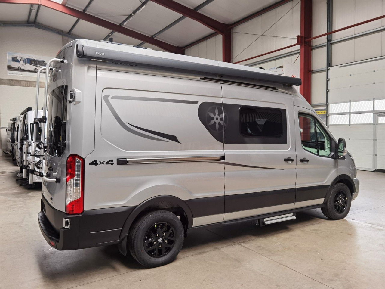 Karmann DEXTER 560 / 170PS - 4x4 / SOLAR & MARKISE & ALU - Mikroautobusas kemperis: foto 4 Karmann DEXTER 560 / 170PS - 4x4 / SOLAR & MARKISE & ALU - Mikroautobusas kemperis: foto 4