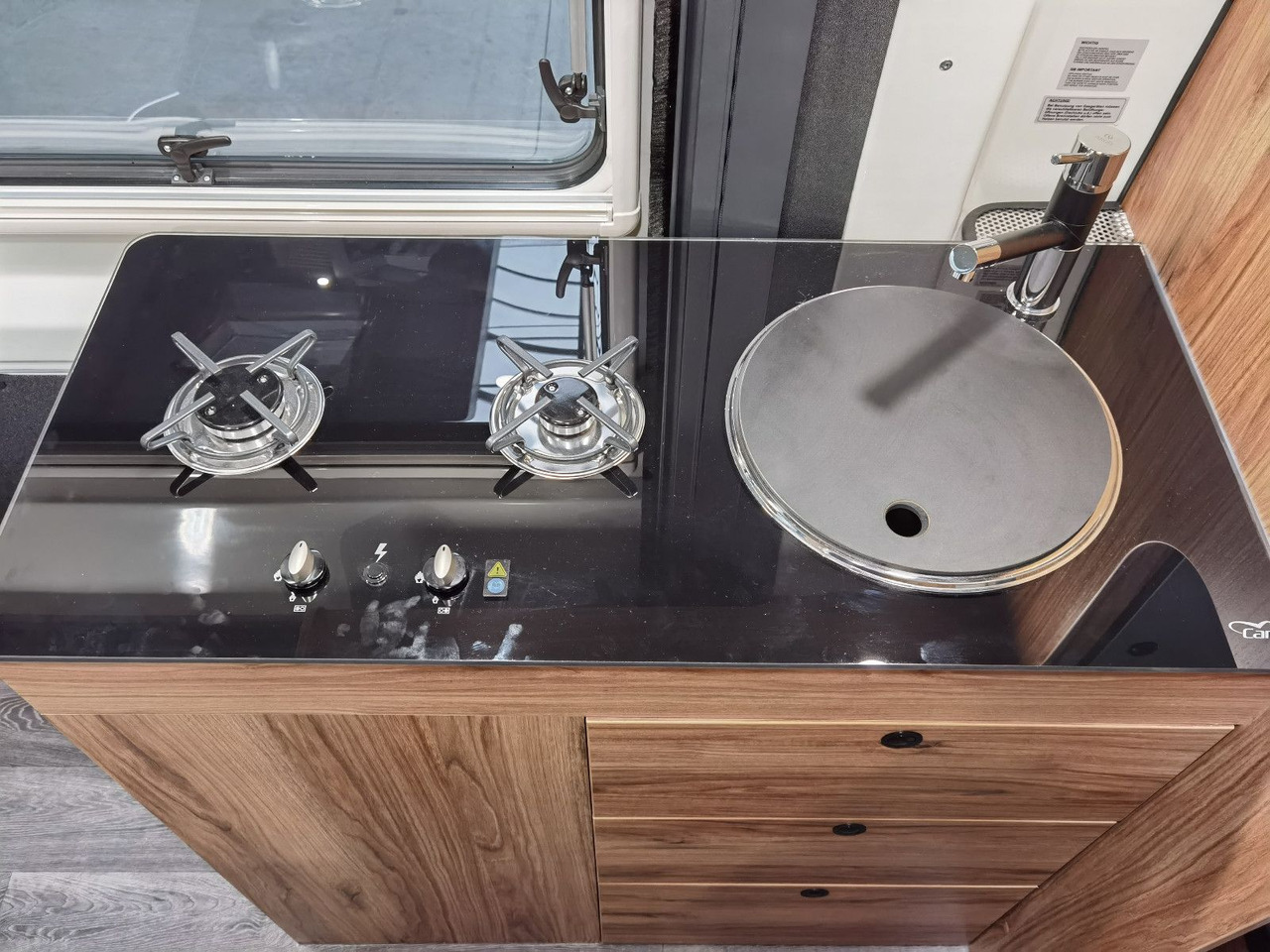 Karmann DEXTER 600 /MODELL 2026/ EINZELBETTEN 5.99M - Mikroautobusas kemperis: foto 5 Karmann DEXTER 600 /MODELL 2026/ EINZELBETTEN 5.99M - Mikroautobusas kemperis: foto 5