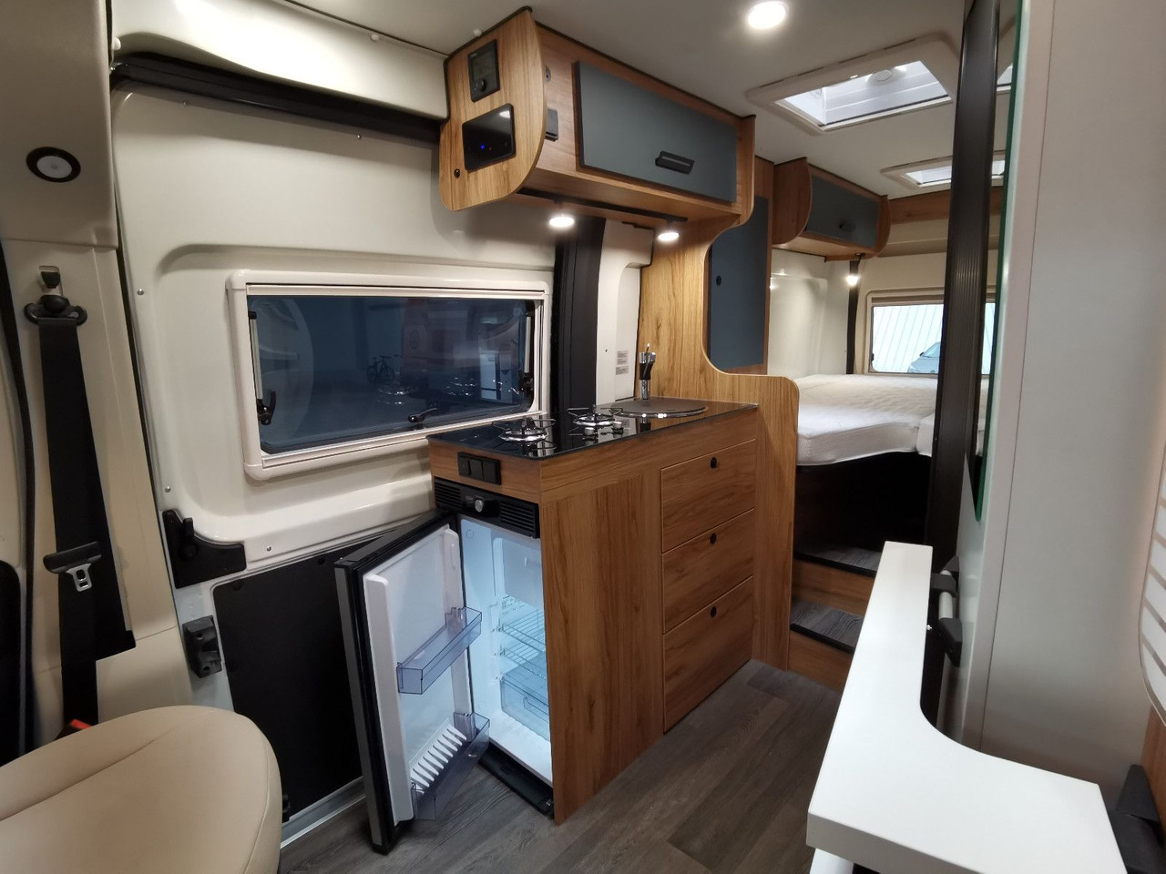 Karmann DEXTER 600 /MODELL 2026/ EINZELBETTEN 5.99M - Mikroautobusas kemperis: foto 1 Karmann DEXTER 600 /MODELL 2026/ EINZELBETTEN 5.99M - Mikroautobusas kemperis: foto 1
