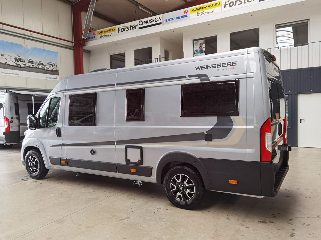 Weinsberg CARABUS 630 ME-EDITION FIRE /-2026-/EINZELBETTEN - Mikroautobusas kemperis: foto 5 Weinsberg CARABUS 630 ME-EDITION FIRE /-2026-/EINZELBETTEN - Mikroautobusas kemperis: foto 5