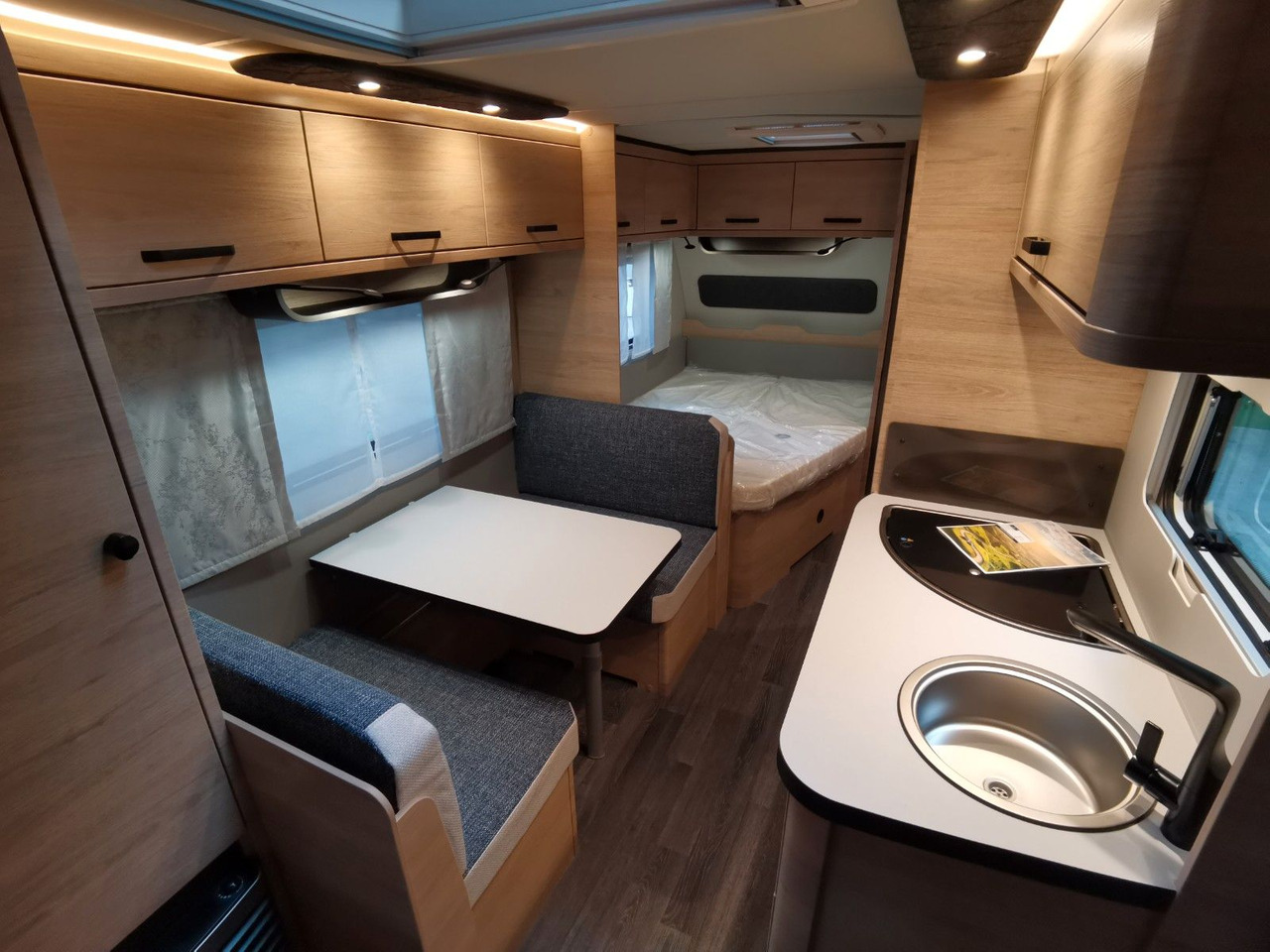 Prikabinamas namelis Weinsberg CARAONE 500 FDK / -2026- / ETAGENBETTEN / 1700kg: foto 12 Prikabinamas namelis Weinsberg CARAONE 500 FDK / -2026- / ETAGENBETTEN / 1700kg: foto 12