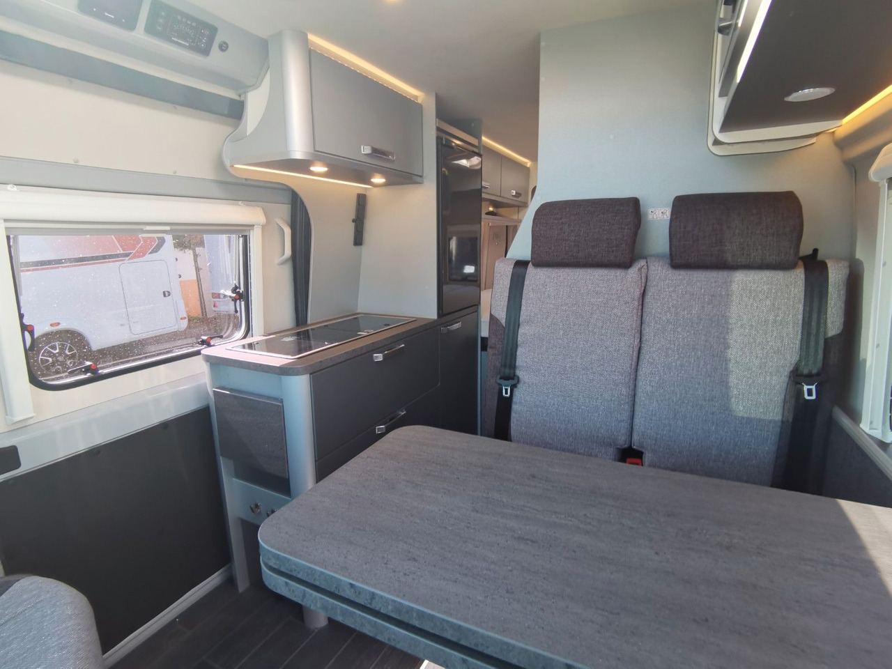 Mikroautobusas kemperis Weinsberg CARATOUR 600 MQ /165PS /FUNCTION & VOLTAGE PAKET: foto 13
