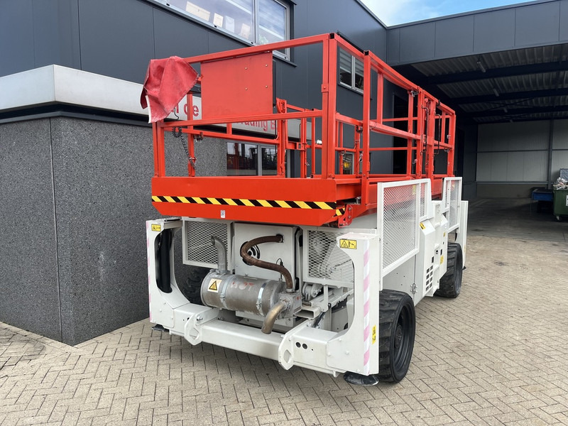 Genie GS3390 stempels 12mtr werkhoogte DIESEL 2014 - Žirklinis keltuvas: foto 3 Genie GS3390 stempels 12mtr werkhoogte DIESEL 2014 - Žirklinis keltuvas: foto 3