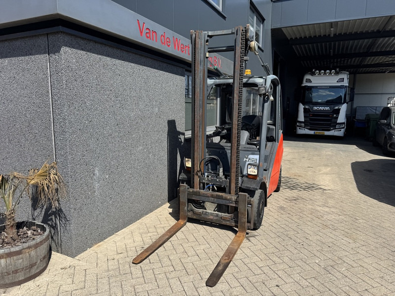 Linde H25D - Dyzelinis krautuvas: foto 5 Linde H25D - Dyzelinis krautuvas: foto 5