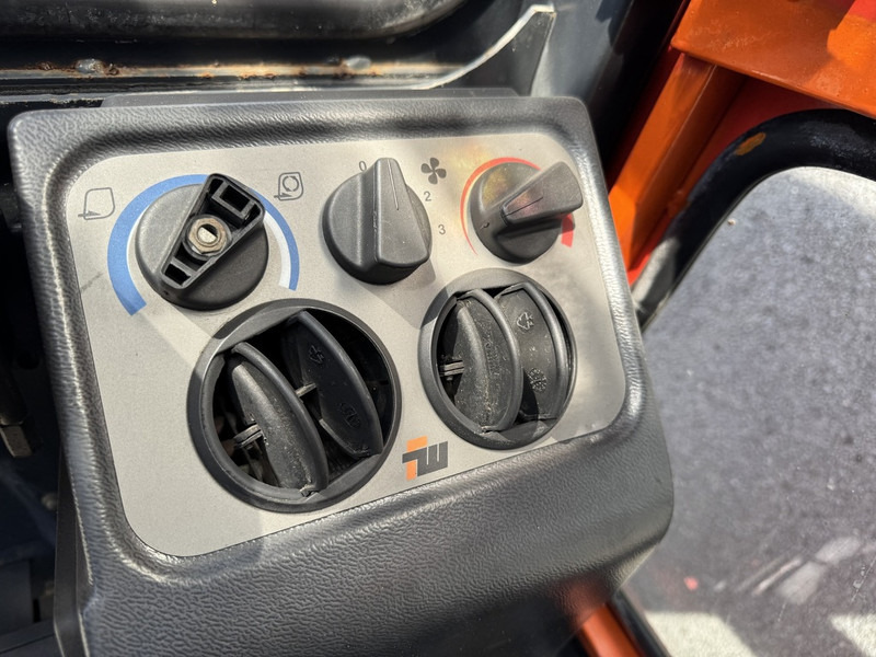 Dujinis krautuvas Linde H30T- 03: foto 16