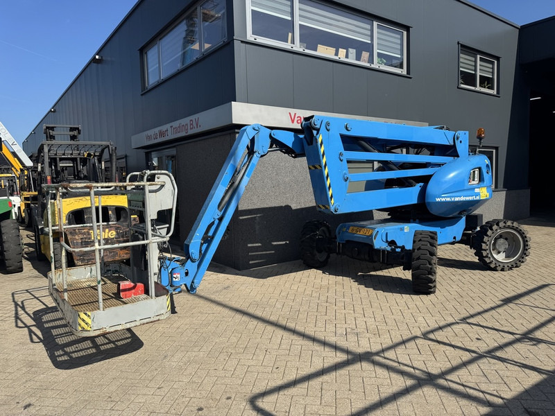 Manitou 160 ATJ 4x4x4 Knikarm hoogwerker / Arbeitsbuhne 16.21M Werkhoogte 4x4x4 2012 Diesel - Alkūninis keltuvas: foto 4 Manitou 160 ATJ 4x4x4 Knikarm hoogwerker / Arbeitsbuhne 16.21M Werkhoogte 4x4x4 2012 Diesel - Alkūninis keltuvas: foto 4