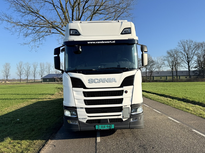 Scania R450 NGS 6X2 Machine Transporter / Oprij Vrachtwagen Euro 6 Automaat - Full Air - 2019 - Autovežis sunkvežimis: foto 3 Scania R450 NGS 6X2 Machine Transporter / Oprij Vrachtwagen Euro 6 Automaat - Full Air - 2019 - Autovežis sunkvežimis: foto 3