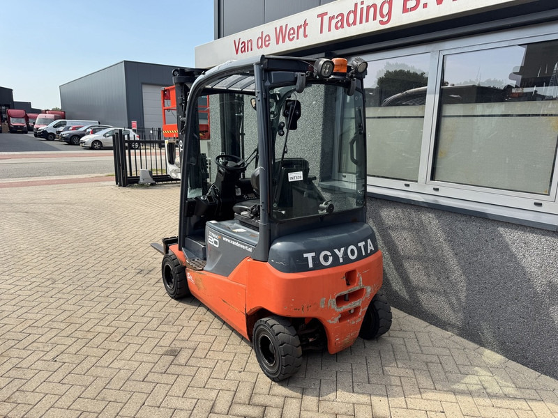 Toyota 8FBM20T Triplo 470 Freelift / Sideshift Elektrisch 2017 6145Hours - Elektrinis krautuvas: foto 4 Toyota 8FBM20T Triplo 470 Freelift / Sideshift Elektrisch 2017 6145Hours - Elektrinis krautuvas: foto 4