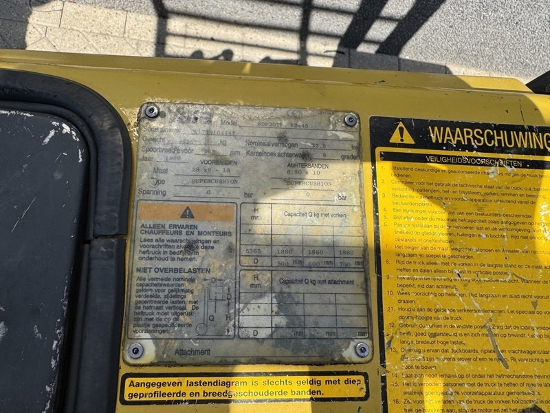 Dyzelinis krautuvas Yale GDP30TP: foto 12 Dyzelinis krautuvas Yale GDP30TP: foto 12