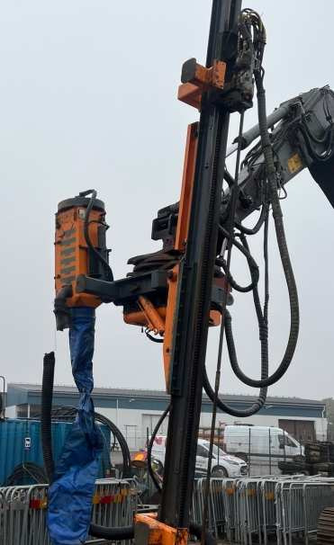 Excadrill 22A drilling attachment - Gręžimo mašina: foto 2 Excadrill 22A drilling attachment - Gręžimo mašina: foto 2