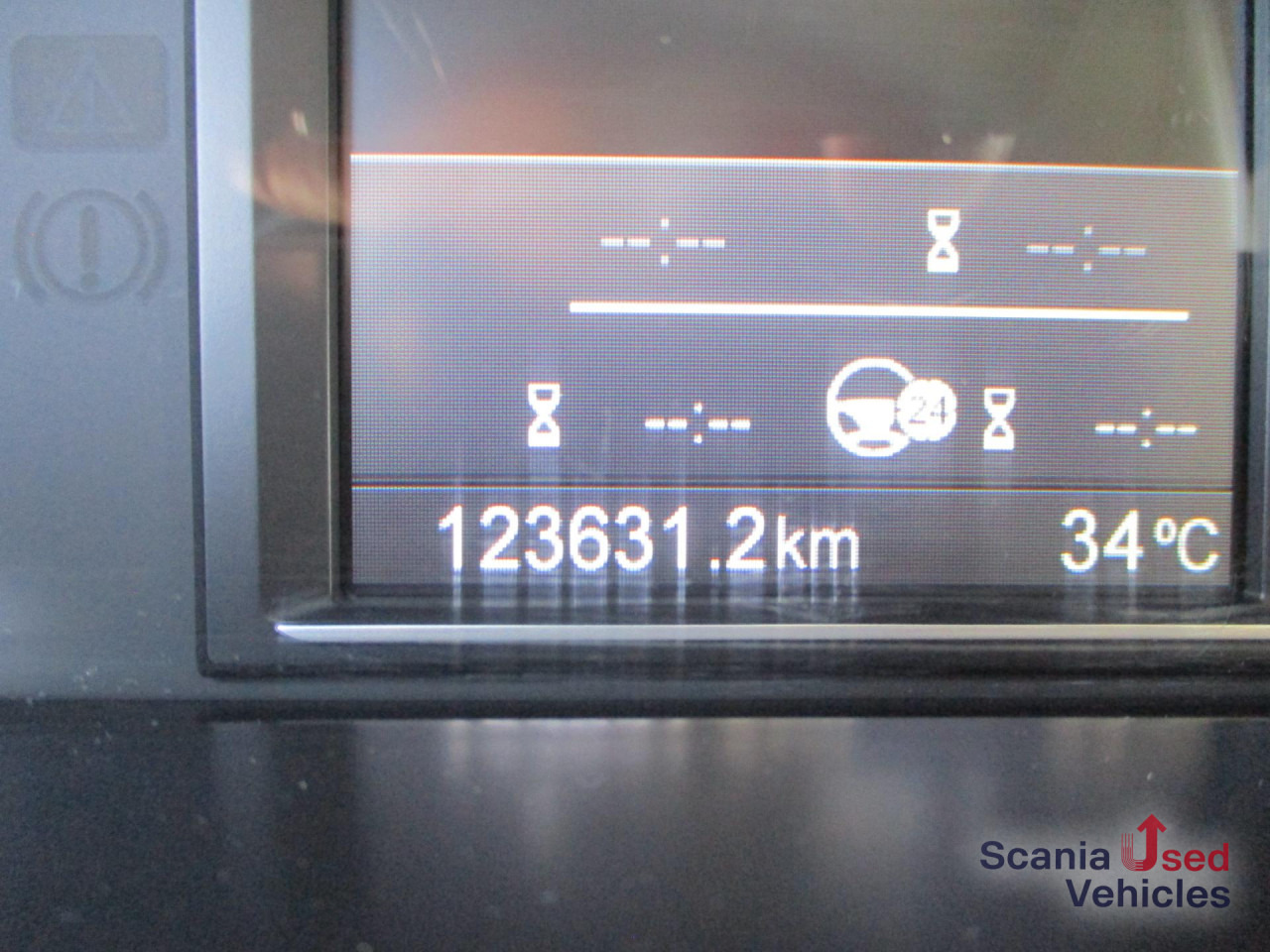 SCANIA P 320 DB6x2*4MLB EWERS Getränkeaufbau, 2 x AHK - Gėrimų tiekimo sunkvežimis: foto 2 SCANIA P 320 DB6x2*4MLB EWERS Getränkeaufbau, 2 x AHK - Gėrimų tiekimo sunkvežimis: foto 2