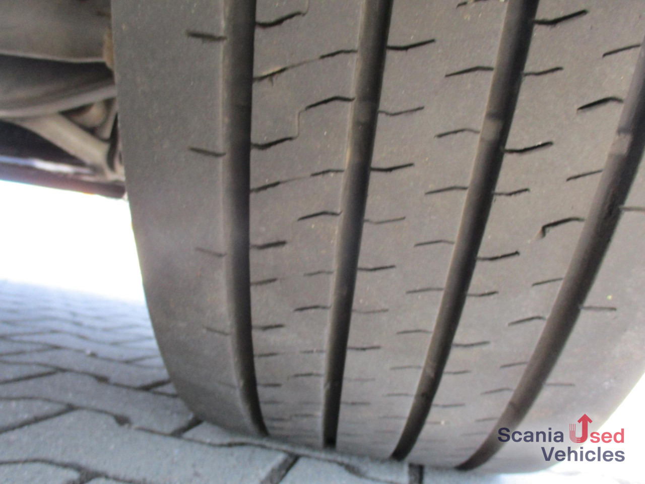 SCANIA R 410 A4x2NA / Navi - Vilkikas: foto 4 SCANIA R 410 A4x2NA / Navi - Vilkikas: foto 4