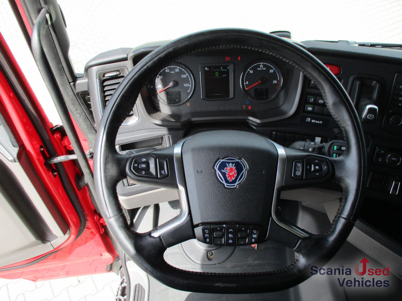 SCANIA R 450 A4x2NA - Vilkikas: foto 3 SCANIA R 450 A4x2NA - Vilkikas: foto 3