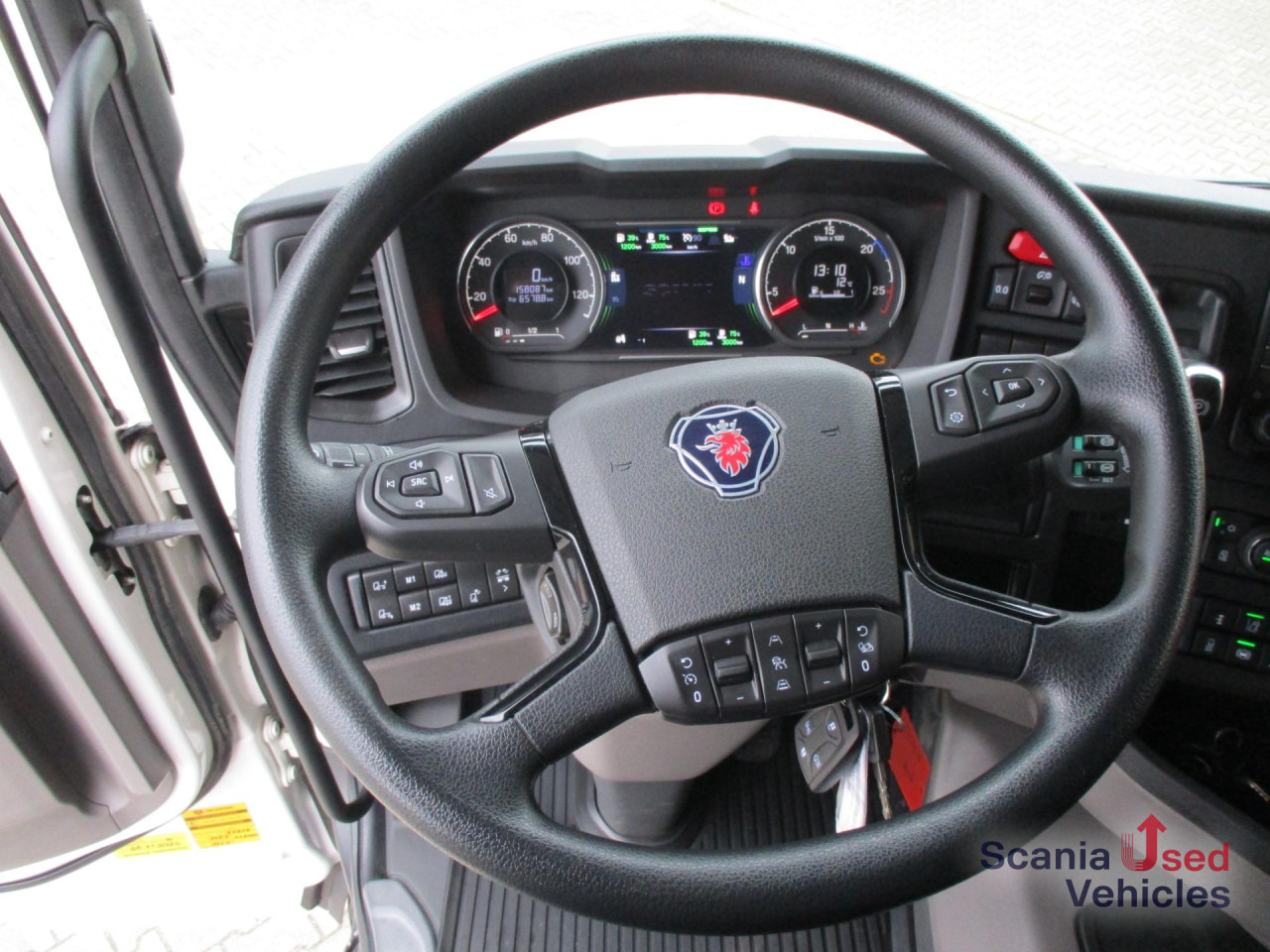 SCANIA R 460 A4x2NA / Hydraulik - Vilkikas: foto 2 SCANIA R 460 A4x2NA / Hydraulik - Vilkikas: foto 2