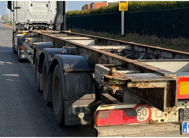 Fruehauf Containertransport - Konteineris-vežimus/ Sukeisti kūną puspriekabė: foto 3 Fruehauf Containertransport - Konteineris-vežimus/ Sukeisti kūną puspriekabė: foto 3