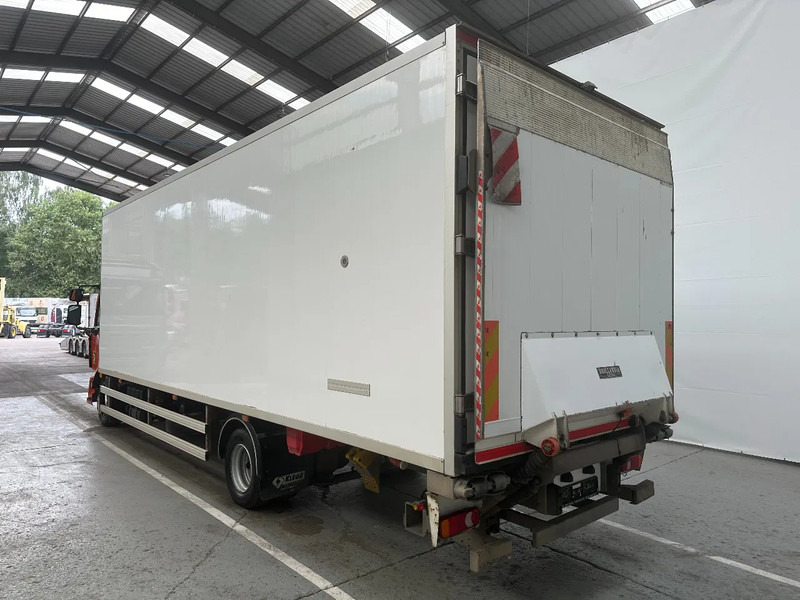 Renault D 12 220 / 264728 km - Refrižeratorius sunkvežimis: foto 4 Renault D 12 220 / 264728 km - Refrižeratorius sunkvežimis: foto 4