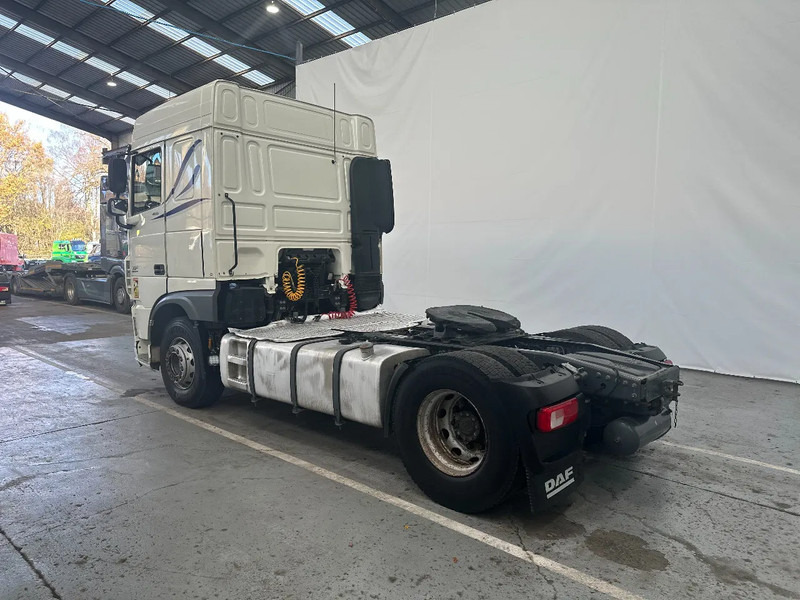 DAF XF 106.460 SPACECAB - Vilkikas: foto 3 DAF XF 106.460 SPACECAB - Vilkikas: foto 3