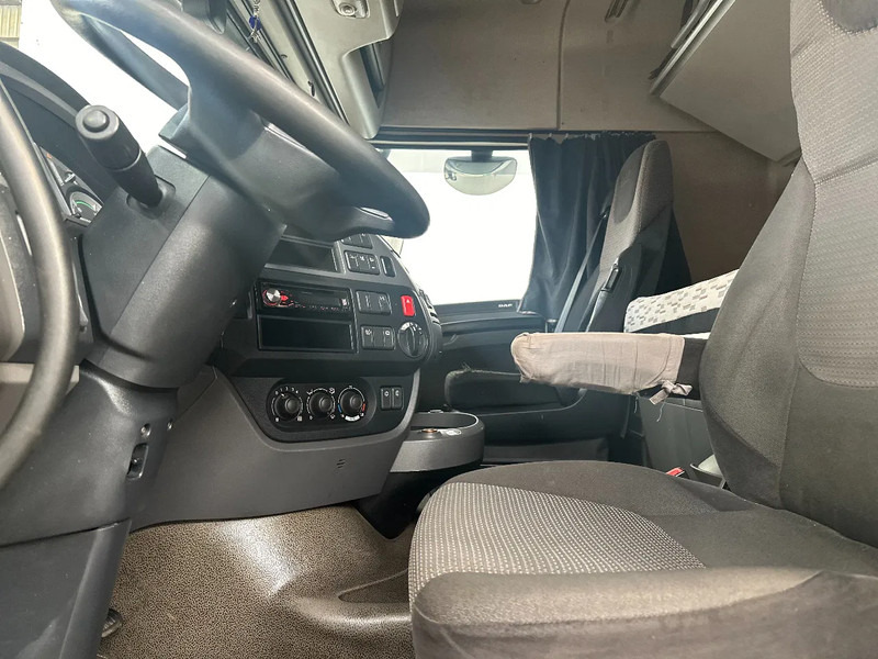 Vilkikas DAF XF 106.460 SPACECAB: foto 10 Vilkikas DAF XF 106.460 SPACECAB: foto 10