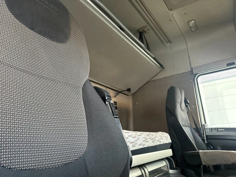 Vilkikas DAF XF 106.460 SPACECAB: foto 9 Vilkikas DAF XF 106.460 SPACECAB: foto 9