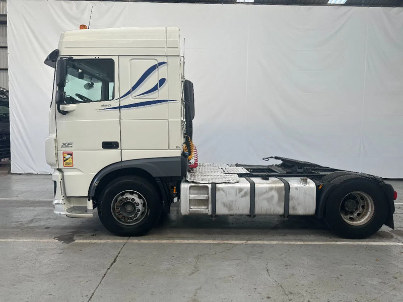 DAF XF 106.460 SPACECAB - Vilkikas: foto 2 DAF XF 106.460 SPACECAB - Vilkikas: foto 2