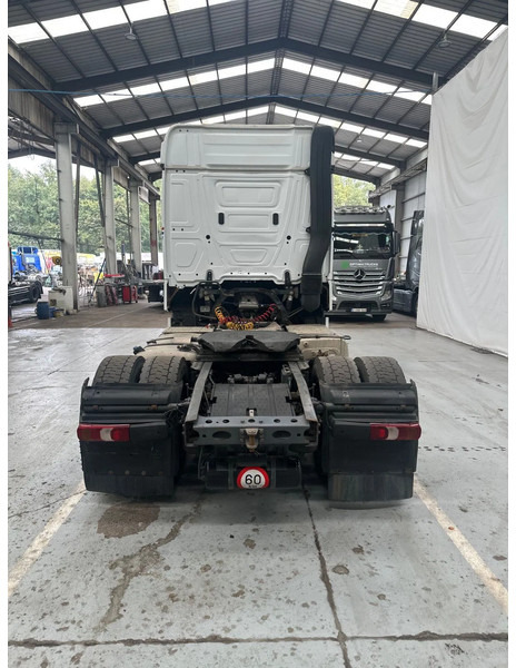 Mercedes-Benz Actros 1842 EURO 5 - Vilkikas: foto 4 Mercedes-Benz Actros 1842 EURO 5 - Vilkikas: foto 4
