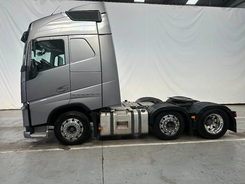 Volvo FH 13.460 Globetrotter / 6x2 / VEB / 469612 km / EURO 6 /PTO - Vilkikas: foto 2 Volvo FH 13.460 Globetrotter / 6x2 / VEB / 469612 km / EURO 6 /PTO - Vilkikas: foto 2