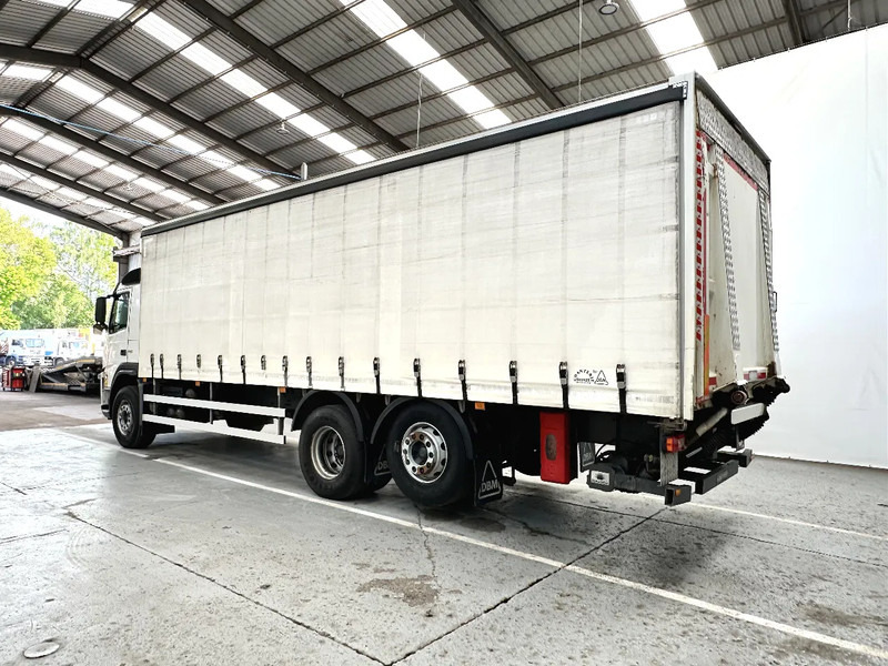 Volvo FM 330 / Essieu relevable et directionnel / Steerable lift axle / Lift as en stuuras - Tentinis sunkvežimis: foto 3 Volvo FM 330 / Essieu relevable et directionnel / Steerable lift axle / Lift as en stuuras - Tentinis sunkvežimis: foto 3