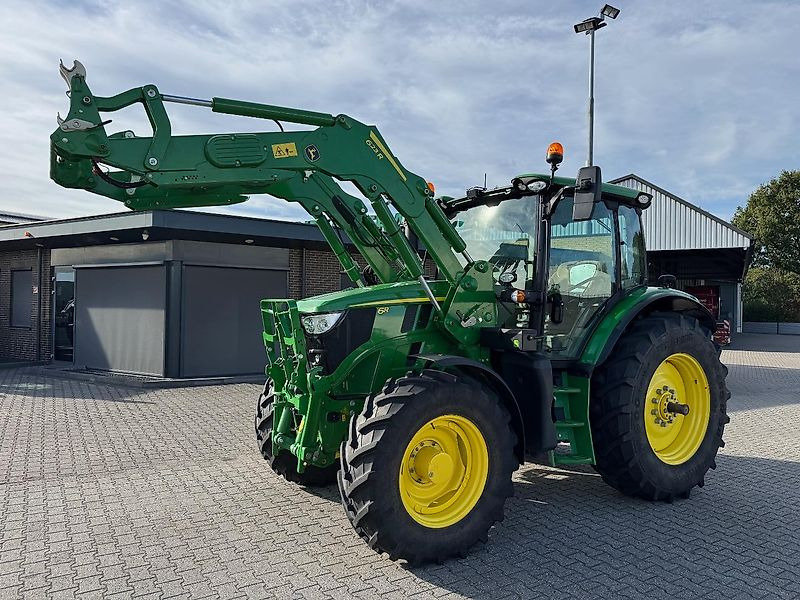 John Deere 6R130 AP 50KM + VOORLADER 2023 895 UUR STEEKASSEN!!! - Traktorius: foto 1 John Deere 6R130 AP 50KM + VOORLADER 2023 895 UUR STEEKASSEN!!! - Traktorius: foto 1