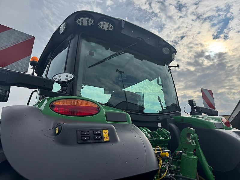 John Deere 6R155 AP 50KM COMMAND-PRO G5-PLUS FH+FA 2024!!! - Traktorius: foto 5 John Deere 6R155 AP 50KM COMMAND-PRO G5-PLUS FH+FA 2024!!! - Traktorius: foto 5