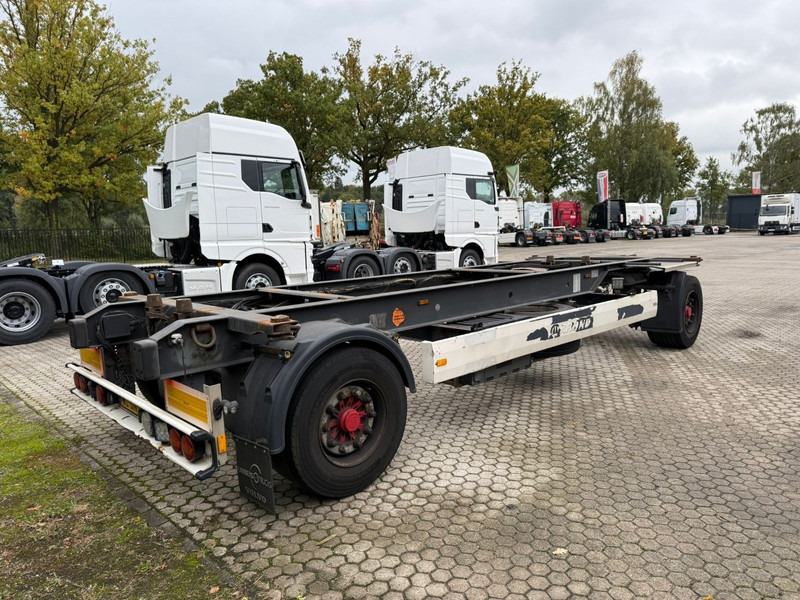 Krone AZ BDF clean chassis airsuspension BPW axle - Konteineris-vežimus/ Sukeisti kūną priekaba: foto 3 Krone AZ BDF clean chassis airsuspension BPW axle - Konteineris-vežimus/ Sukeisti kūną priekaba: foto 3