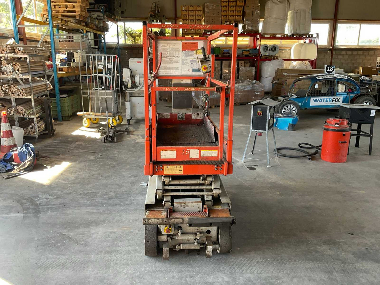 2002 SKYJACK SJ3 3015 AERIAL PLATFORM - Kėlimo platforma: foto 2 2002 SKYJACK SJ3 3015 AERIAL PLATFORM - Kėlimo platforma: foto 2