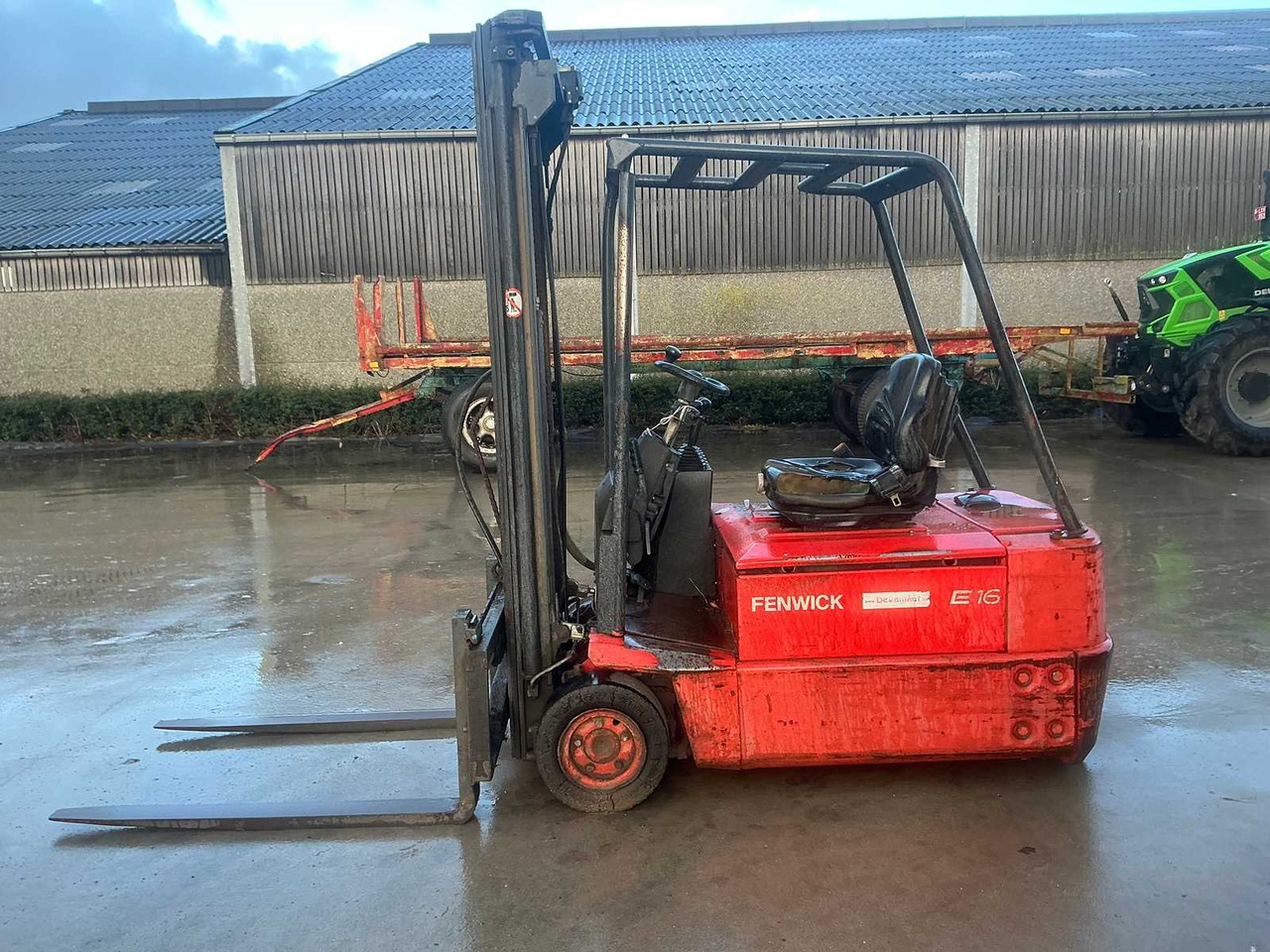 2005 LINDE E16Z-02 FORKLIFT (DEFECTIVE!) - Šakinis krautuvas: foto 4 2005 LINDE E16Z-02 FORKLIFT (DEFECTIVE!) - Šakinis krautuvas: foto 4
