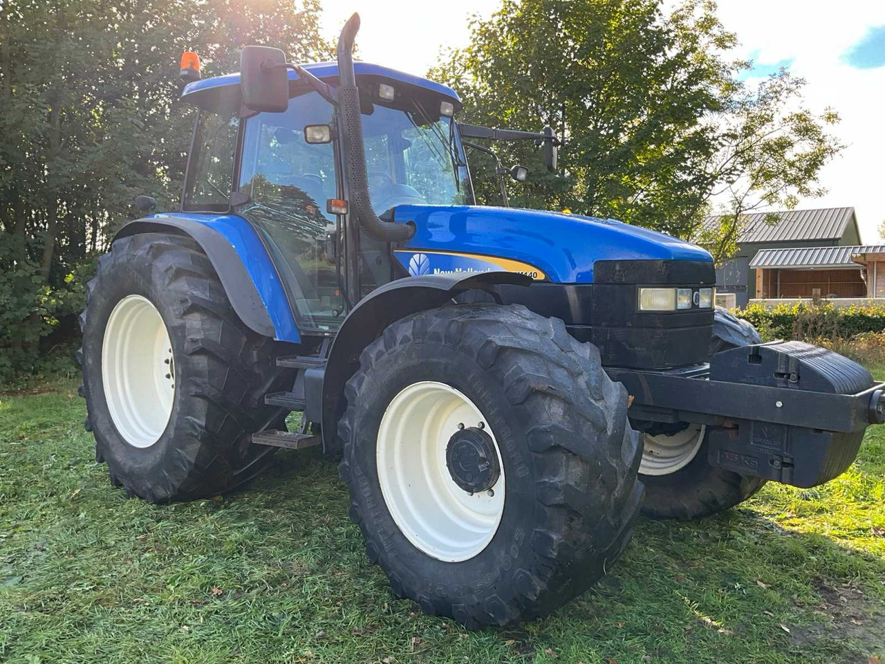 2006 NEW HOLLAND TM140 FOUR WHEEL DRIVE FARM TRACTOR - Traktorius: foto 4 2006 NEW HOLLAND TM140 FOUR WHEEL DRIVE FARM TRACTOR - Traktorius: foto 4