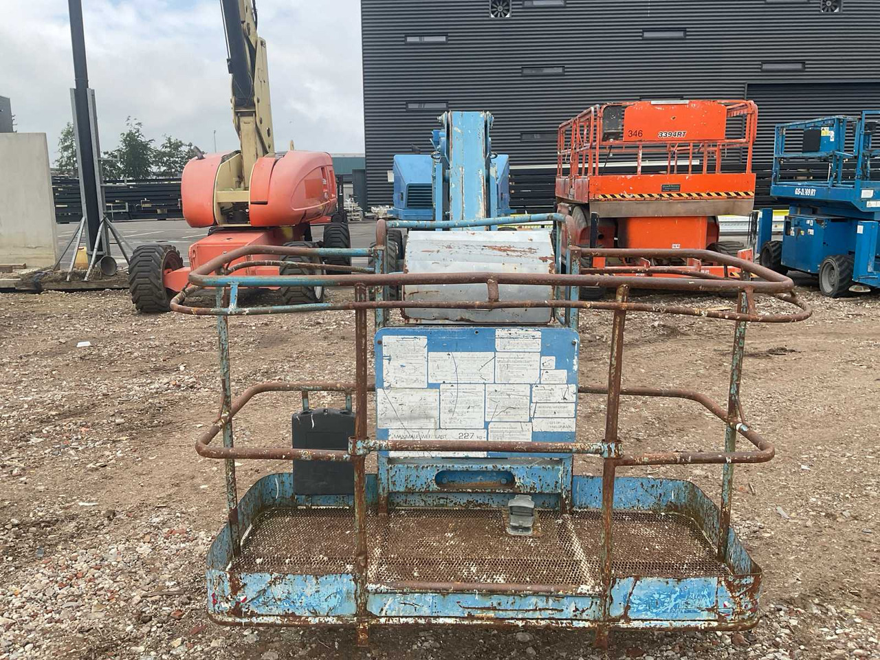 2007 AICHI SP21AJ TELESCOPIC BOOM LIFT - Kėlimo platforma: foto 3 2007 AICHI SP21AJ TELESCOPIC BOOM LIFT - Kėlimo platforma: foto 3