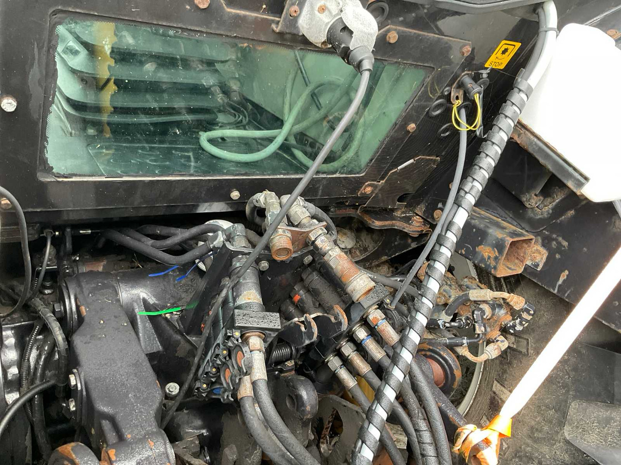 Traktorius 2008 VALTRA N121 HITECH FOUR WHEEL DRIVE FARM TRACTOR: foto 18