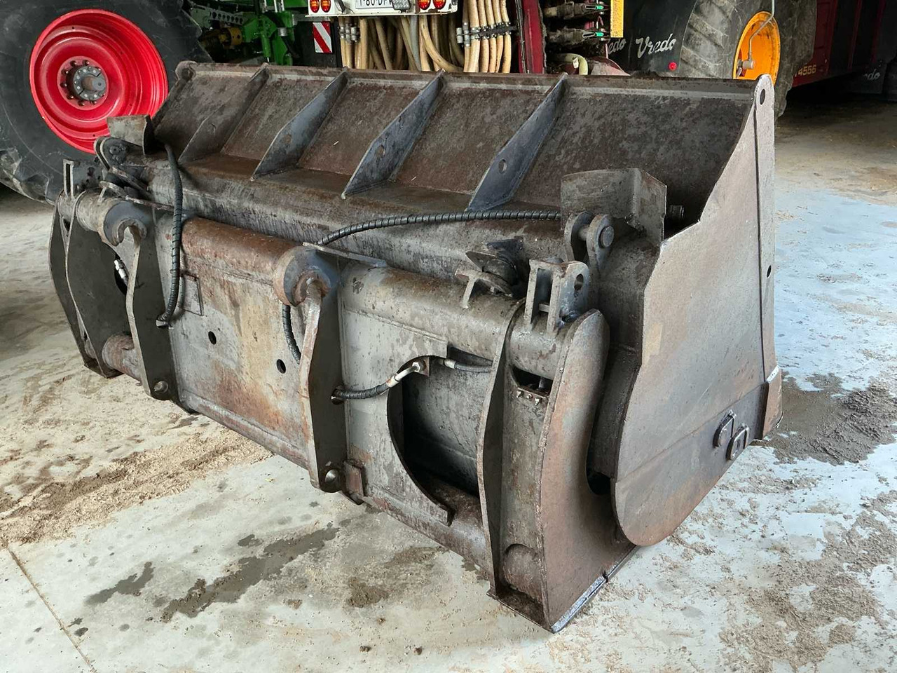 2012 Heavy duty steel body/ground bed - Ekskavatoriaus kaušas: foto 5 2012 Heavy duty steel body/ground bed - Ekskavatoriaus kaušas: foto 5