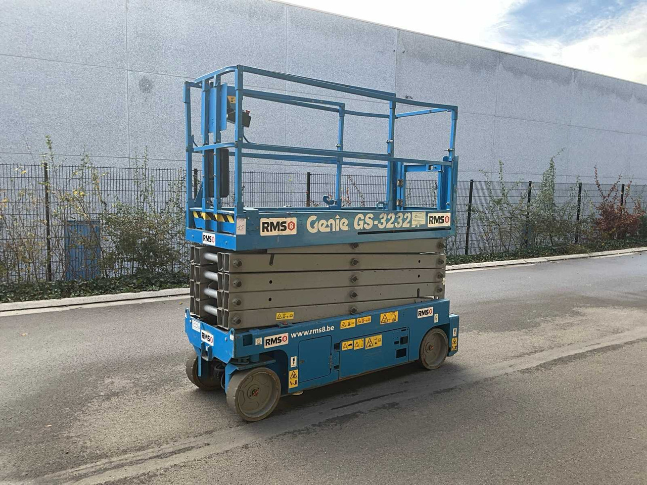 2015 GENIE GS-3232 AERIAL WORK PLATFORM - Kėlimo platforma: foto 4 2015 GENIE GS-3232 AERIAL WORK PLATFORM - Kėlimo platforma: foto 4