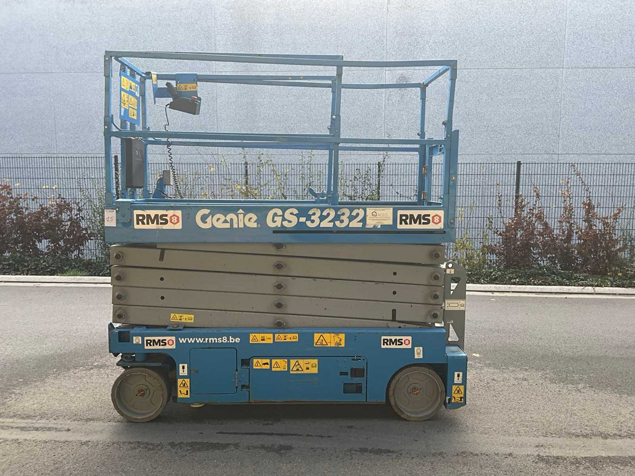 2015 GENIE GS-3232 AERIAL WORK PLATFORM - Kėlimo platforma: foto 3 2015 GENIE GS-3232 AERIAL WORK PLATFORM - Kėlimo platforma: foto 3