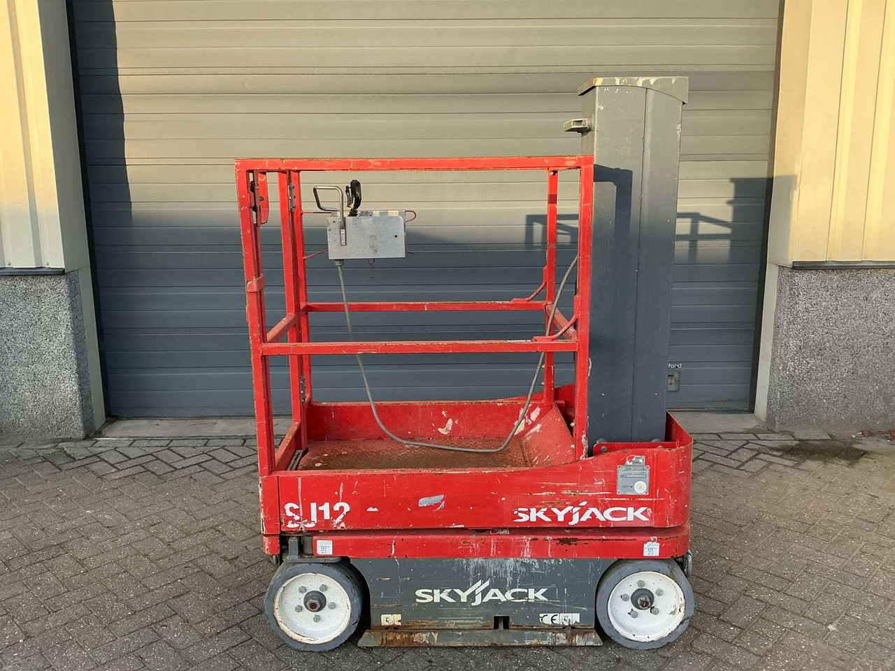 2015 SKYJACK SJ12 AERIAL PLATFORM - Kėlimo platforma: foto 2 2015 SKYJACK SJ12 AERIAL PLATFORM - Kėlimo platforma: foto 2