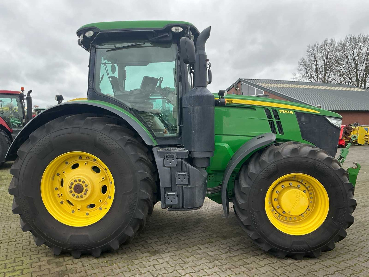 2016 JOHN DEERE 7310 R ALL-WHEEL DRIVE FARM TRACTOR - Traktorius: foto 3 2016 JOHN DEERE 7310 R ALL-WHEEL DRIVE FARM TRACTOR - Traktorius: foto 3