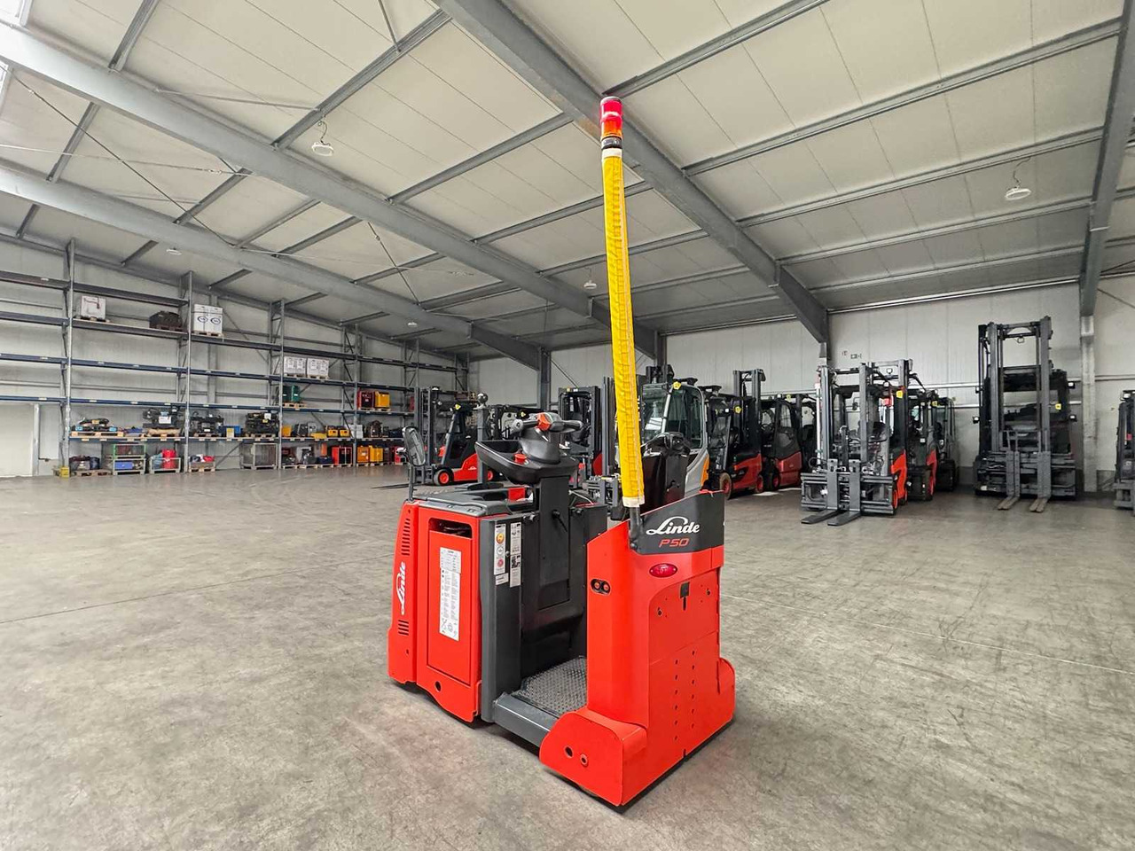 2019 SERVICE + UVV 06/2026 LINDE P50C 5.000KG TRACTOR 285 HOURS 500AH BATTERY - Šakinis krautuvas: foto 2 2019 SERVICE + UVV 06/2026 LINDE P50C 5.000KG TRACTOR 285 HOURS 500AH BATTERY - Šakinis krautuvas: foto 2