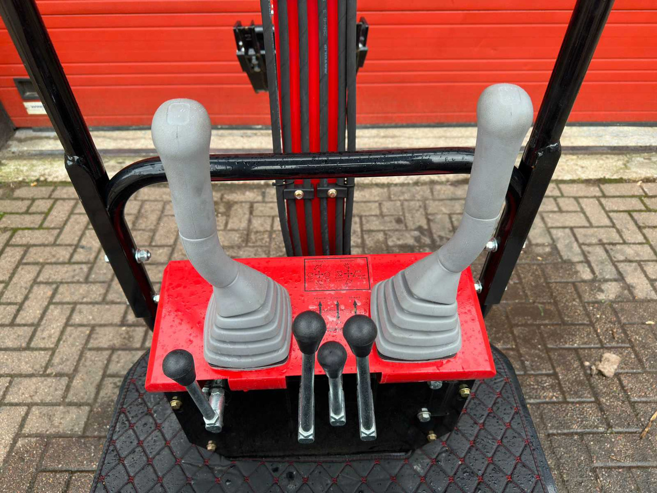 2024 JPC HT12 RED MINI EXCAVATOR - Mini ekskavatorius: foto 5 2024 JPC HT12 RED MINI EXCAVATOR - Mini ekskavatorius: foto 5