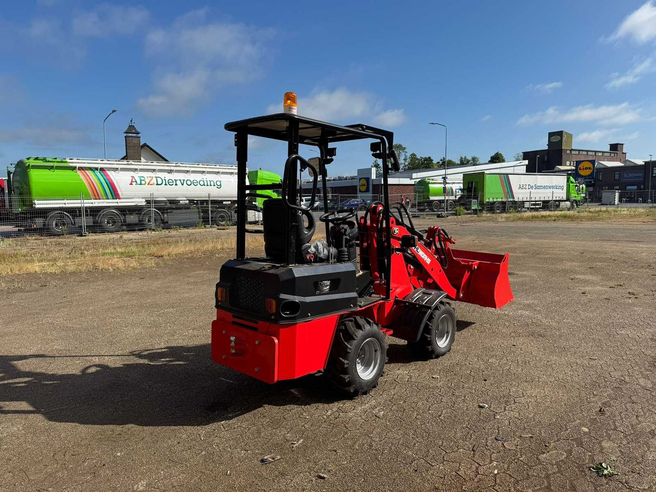 2024 STAHLWORKS R906 SHOVEL - Ratinis krautuvas: foto 3 2024 STAHLWORKS R906 SHOVEL - Ratinis krautuvas: foto 3